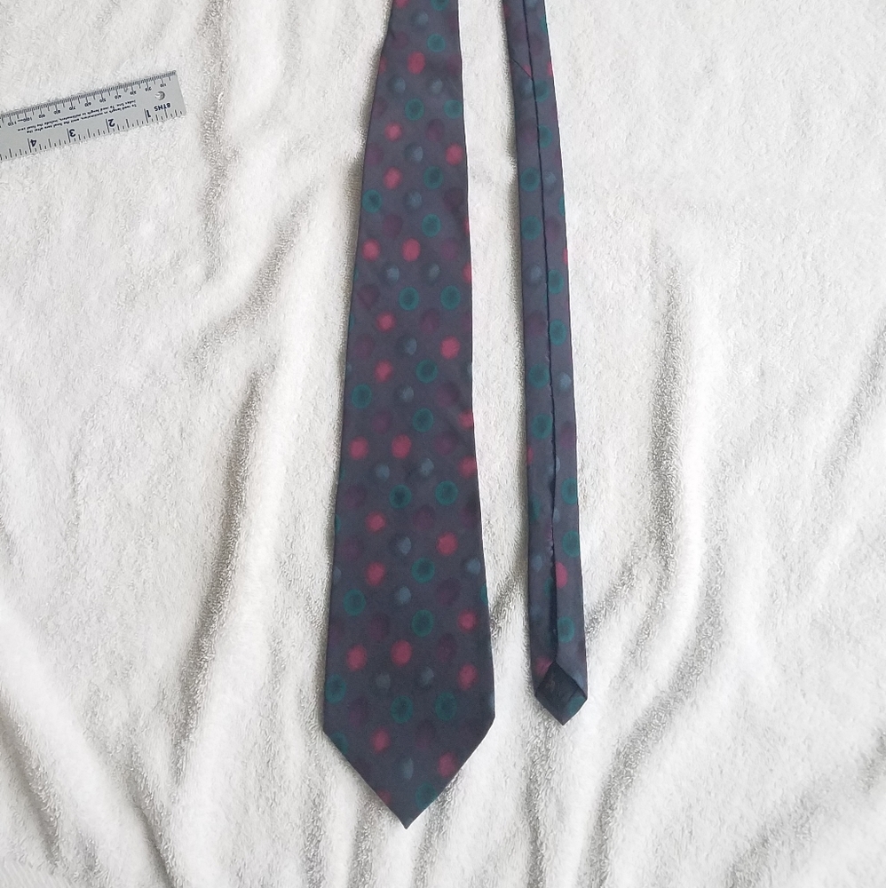 Alexander Julian "Colours" All Silk Necktie / Suit Tie
